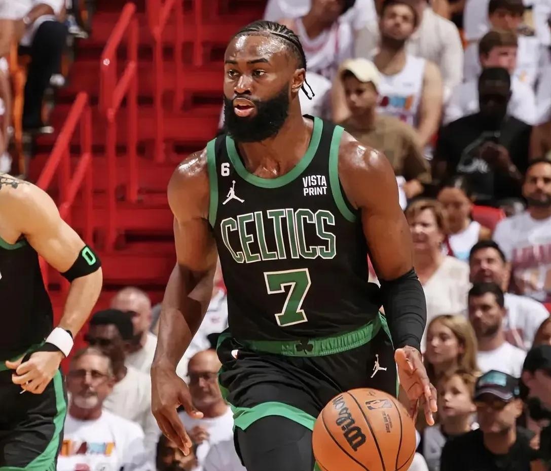 关于波士顿凯尔特人冲刺阶段扳平良机,志在德甲名次提升,球迷炸锅,球探报告显示潜力的信息 关于波士顿凯尔特人冲刺阶段扳平良机,志在德甲名次提升,球迷炸锅,球探报告显示潜力的信息