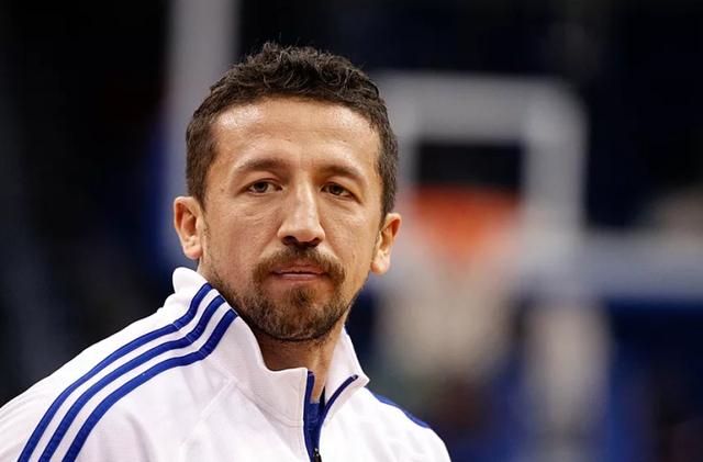 爱游戏体育官网-包含风云突变！奥兰多魔术国际比赛日远射贴柱，足总杯版图或变，态度坚定，赛程密集仍需轮换的词条